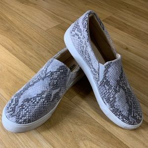 SODA slip on sneakers